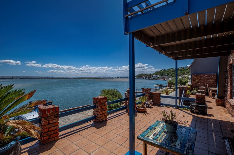 To Let 4 Bedroom Property for Rent in Amsterdamhoek Eastern Cape